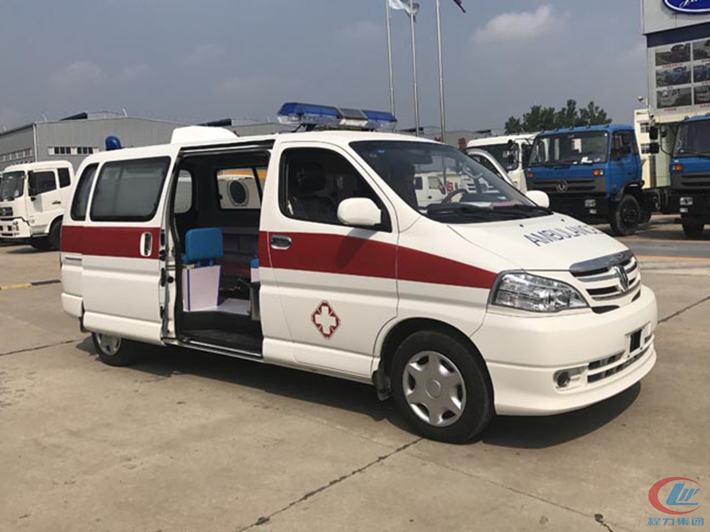 國(guó)六金杯閣瑞斯救護(hù)車(chē)
