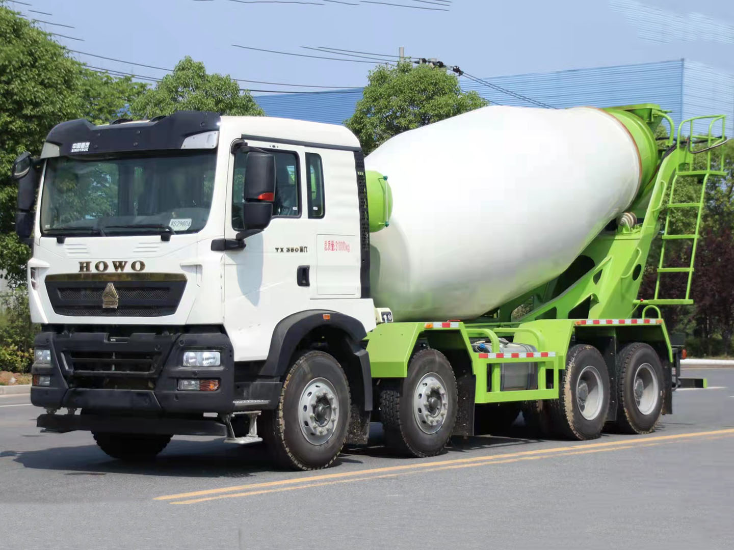 國(guó)六重汽12方攪拌車